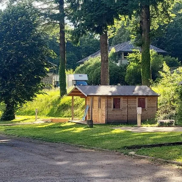 Chalet privé résident - camping la raviège，位于拉萨尔韦塔的酒店