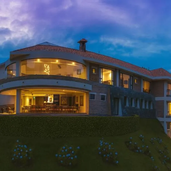 Hotel Medina Del Lago，位于奥塔瓦洛的酒店