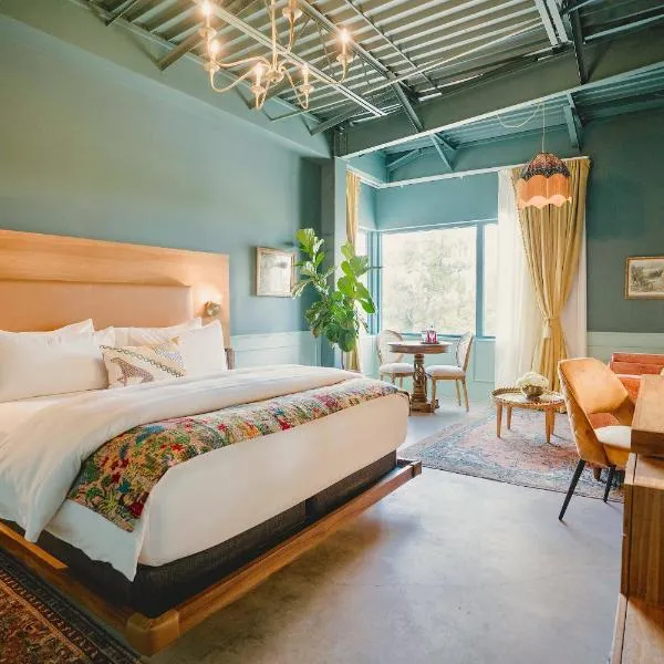 The Frances Modern Inn，位于奥斯汀的酒店