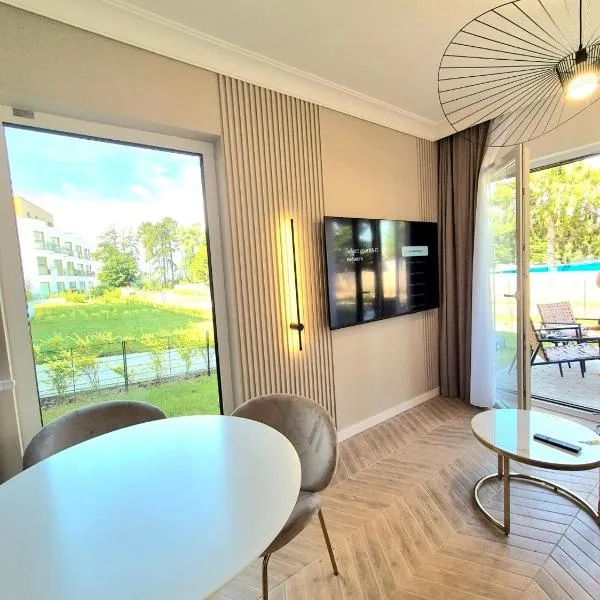 Let's Sea SPA - Premium Apartamenty z ogródkiem, przyjazne zwierzętom，位于贡斯基的酒店