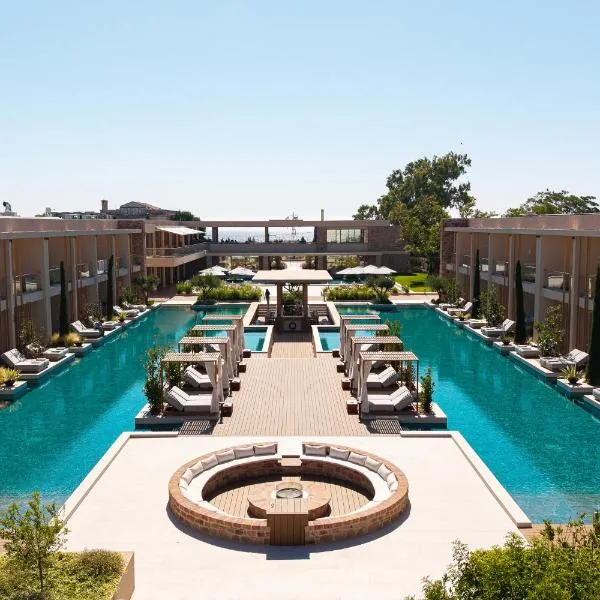 Royal Pearl Island Chios Hotel and Spa，位于希俄斯的酒店