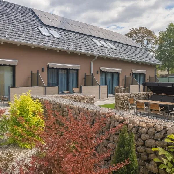 Maisonette Fewo's Schlabendorf am See，位于卢考的酒店