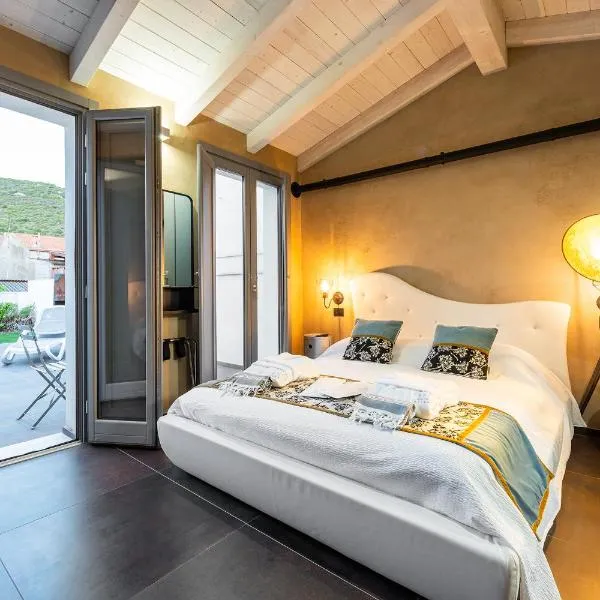 LUVIA ROOMS SPA Gonnesa，位于贡内萨的酒店