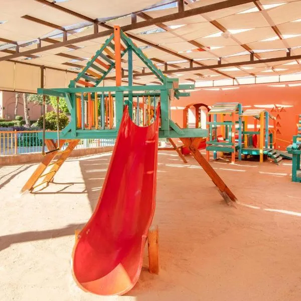 JAZ Makadi Oasis Resort，位于赫尔格达的酒店