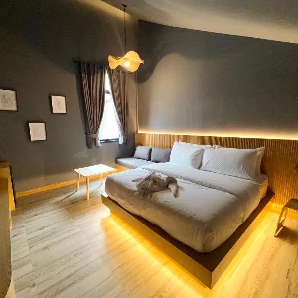 Home Alone Kohlarn，位于Ko Sak的酒店