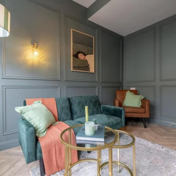 Beautiful townhouse，位于卡瑞克福格斯的酒店