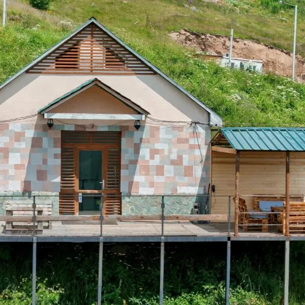 Gudauri private cottage，位于古多里的酒店