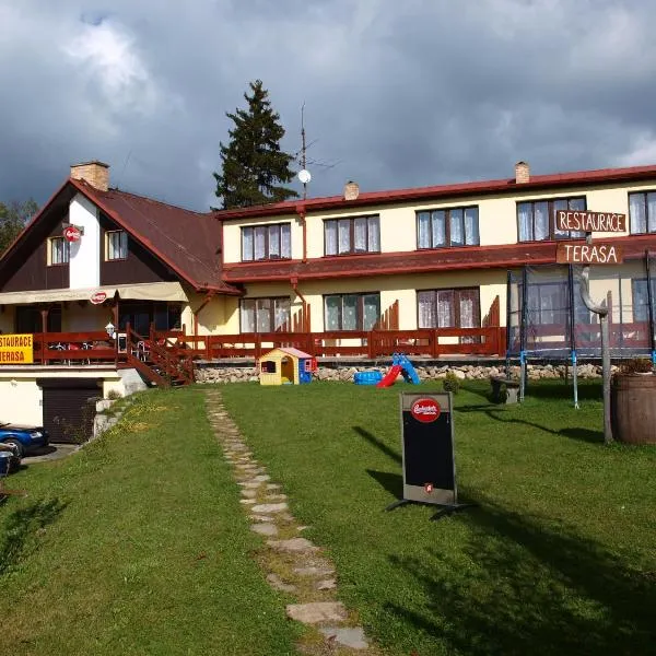 库卡库旅馆，位于Želnava的酒店