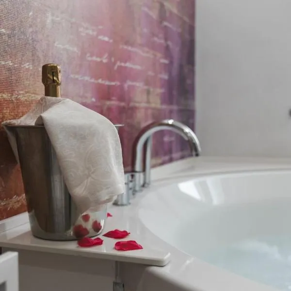 Dimora Riente Luxury Rooms，位于迪亚曼特的酒店