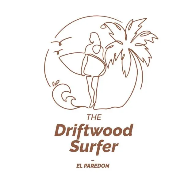 The Driftwood Surfer Beachfront Hostel / Restaurant / Bar, El Paredon，位于El Paredón Buena Vista的酒店