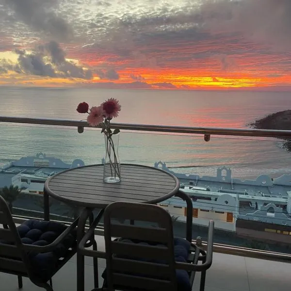 Vista Oceano Luxury Suite，位于莫甘的酒店