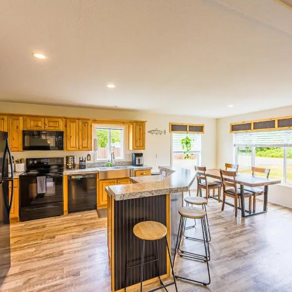 Beaver Pines Central Hiking Camp on Budget，位于Beaver的酒店