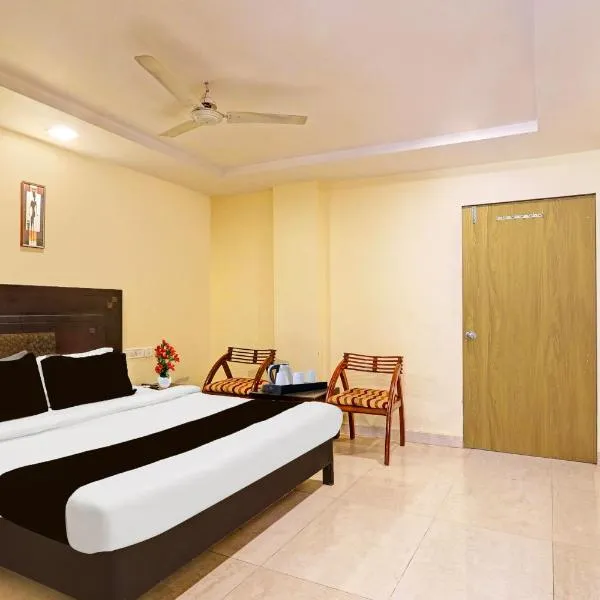 Collection O Kurnool Formerly Sai Priyanka Inn，位于卡努尔的酒店