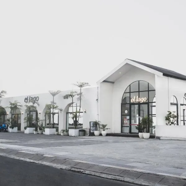 El Lago Hotel,位于金塔马尼的酒店