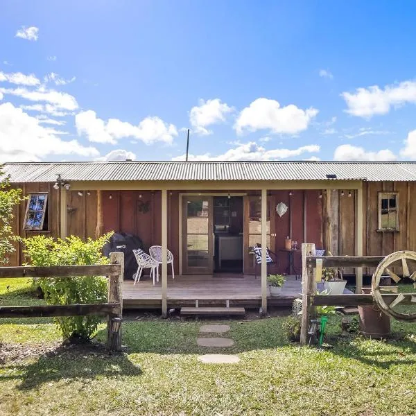 Country Cottage Sunshine Coast，位于蒙特维尔的酒店