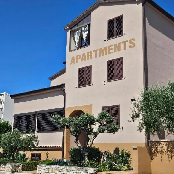 Apartments Miri Vrsar，位于弗尔萨尔的酒店