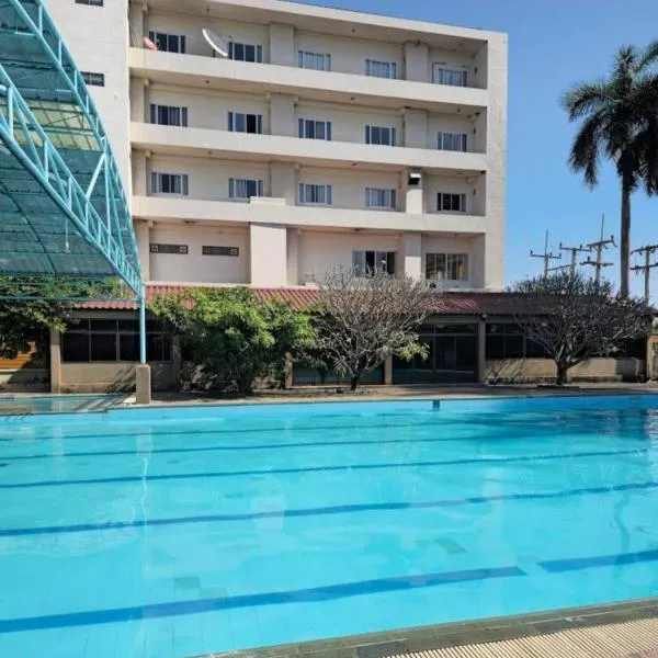 KP Hotel Udonthani，位于Amphoe Kumphawapi的酒店