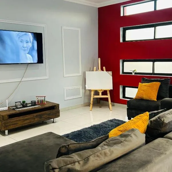 Nurtured Stay's，位于曼齐尼的酒店