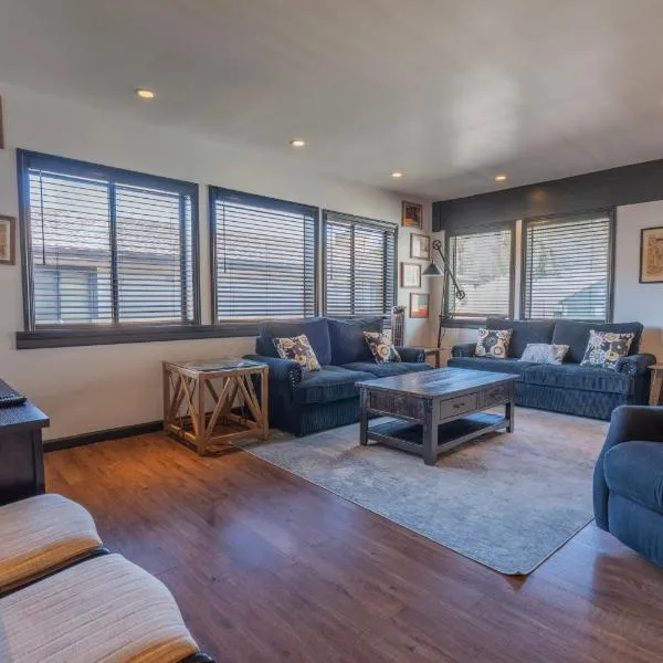 Rr-edgewater20，位于六月湖的酒店