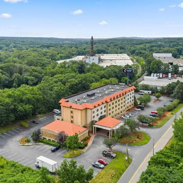 Comfort Suites Near Casinos，位于诺维奇的酒店