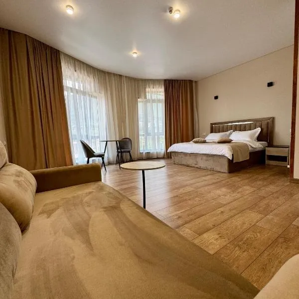 MARCO Hotel，位于戈里斯的酒店