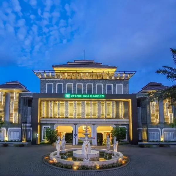 Wyndham Garden Yogyakarta Hotel Conference & Action Park，位于斯勒曼的酒店