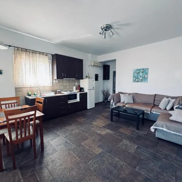 Portolos Apartments - Filiatro，位于瓦西的酒店