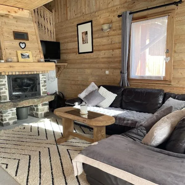 Chalet Soleil, magnifique triplex sur les pistes，位于拉赫兹耶尔的酒店