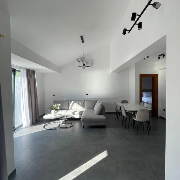 Andrija，位于里桑的酒店