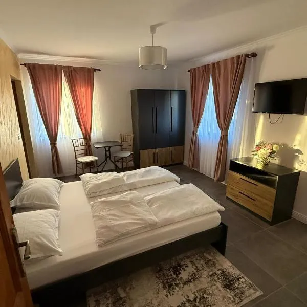 Casa Stauder，位于Seini的酒店