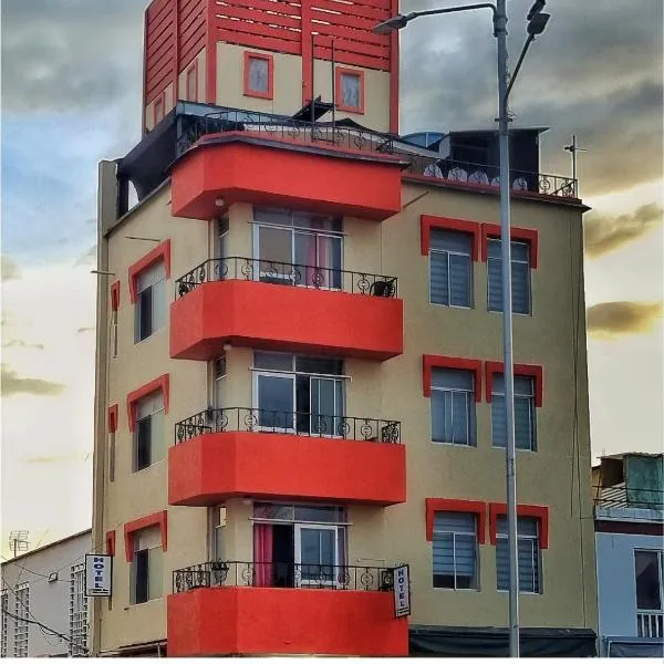 Hotel Avenida Real，位于布加的酒店