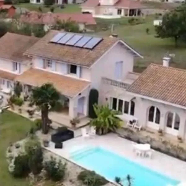 Domaine de la Provençale，位于Saint-Didier-de-la-Tour的酒店