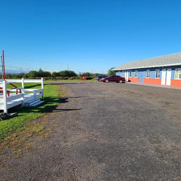 Countryview Motel & Restaurant，位于Berry Mills的酒店