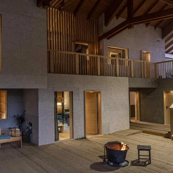 Maso Torbiera- Rural and Mountain lodging，位于Fiavè的酒店
