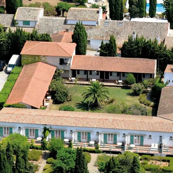 Hôtel et Appart'Hôtel Le Relais Du Val D'Orbieu，位于奥尔奈松的酒店