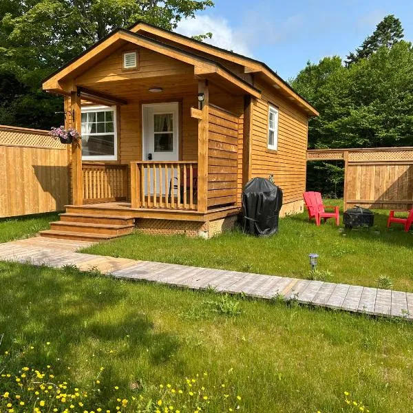 Quaco Cottages-William Carson，位于St. Martins的酒店