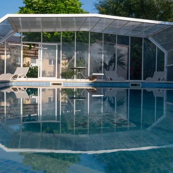 L'APARTE - le studio Les Vignes，位于Pignans的酒店