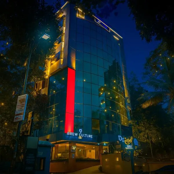 FabHotel Prime Deccan 8 - Nr Law college，位于浦那的酒店