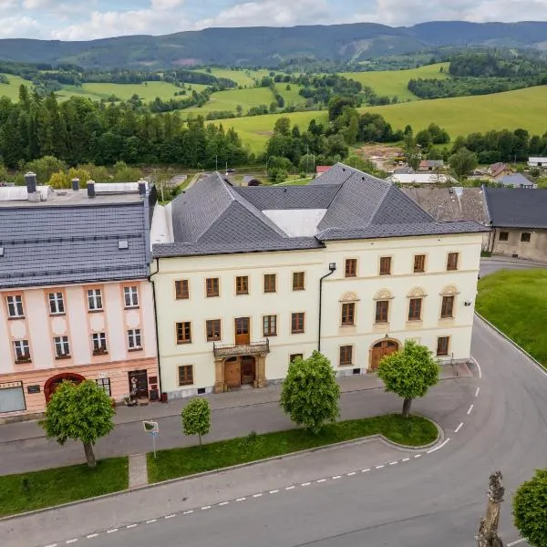 Hotel Pohoda，位于斯塔雷梅斯托的酒店