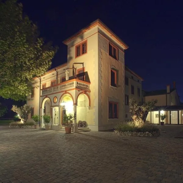 蒂格里920自由度假别墅酒店，位于Castellucchio的酒店
