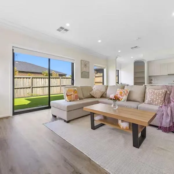 Coastal Escape Near Geelong, St Leonard's,位于圣伦纳兹的酒店
