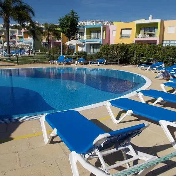T1 e T2 Marina Albufeira apartments，位于阿尔布费拉的酒店