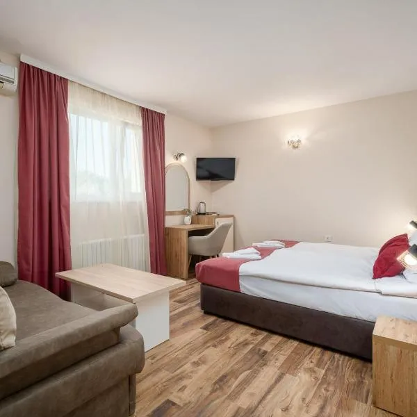 Хотел Орфей，位于克尔贾利的酒店