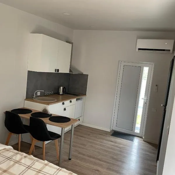 Svečių namai，位于克雷廷加的酒店