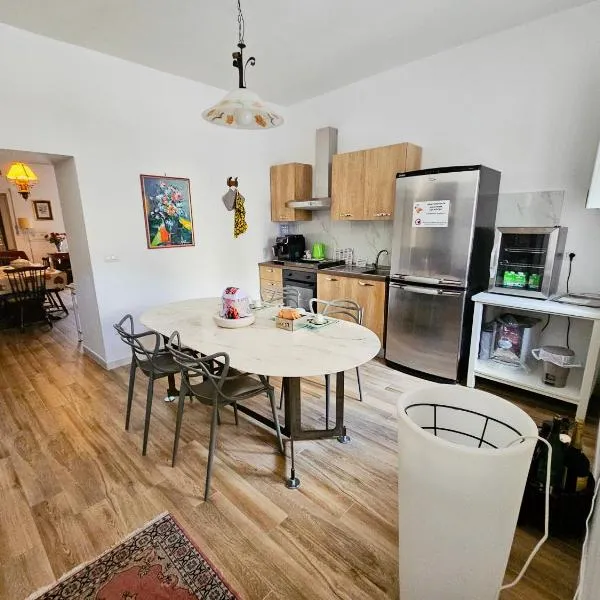 B&B Al 17，位于Sturno的酒店