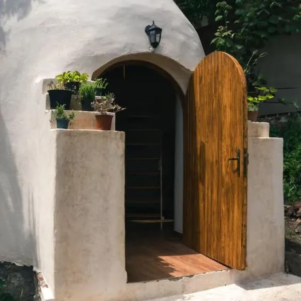 Domo Abitare Glamping，位于Isla de Mezcala的酒店