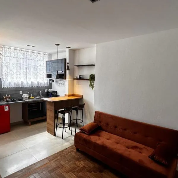 Conforto próximo a tudo，位于彼得罗波利斯的酒店