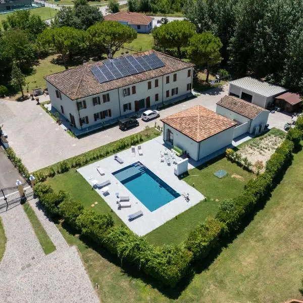 I 2 Pini Room&Breakfast，位于Portomaggiore的酒店