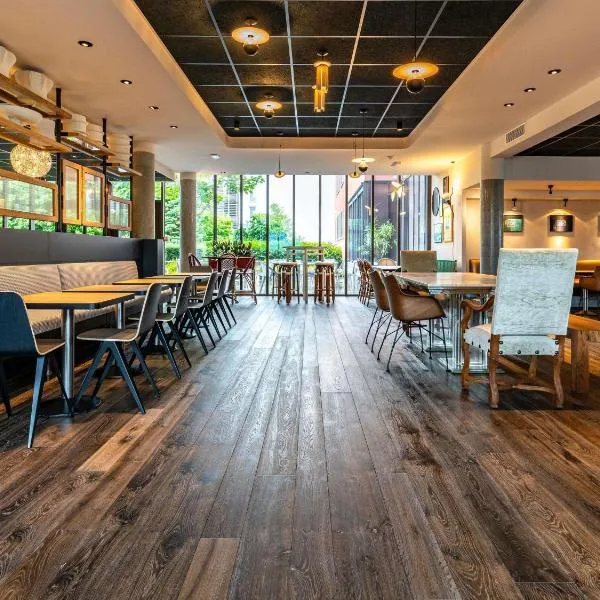 兰斯中心诺富特套房酒店，位于兰斯的酒店