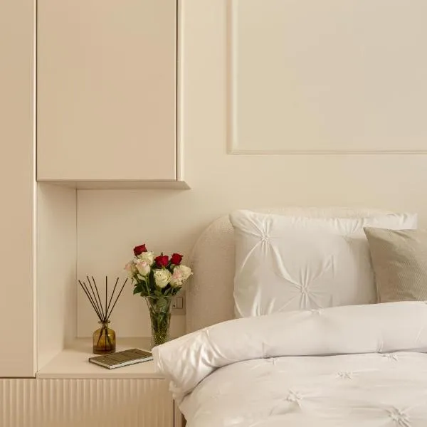 ARI - AFI Mall Luxurious Apartments with Free Parking，位于阿拉德的酒店